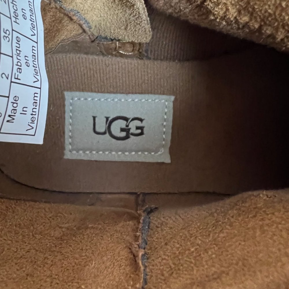 UGG Coletta Girls Chestnut Brown Suede Ankle Boots 1094579K Winter Youth size 3 - Picture 12 of 15